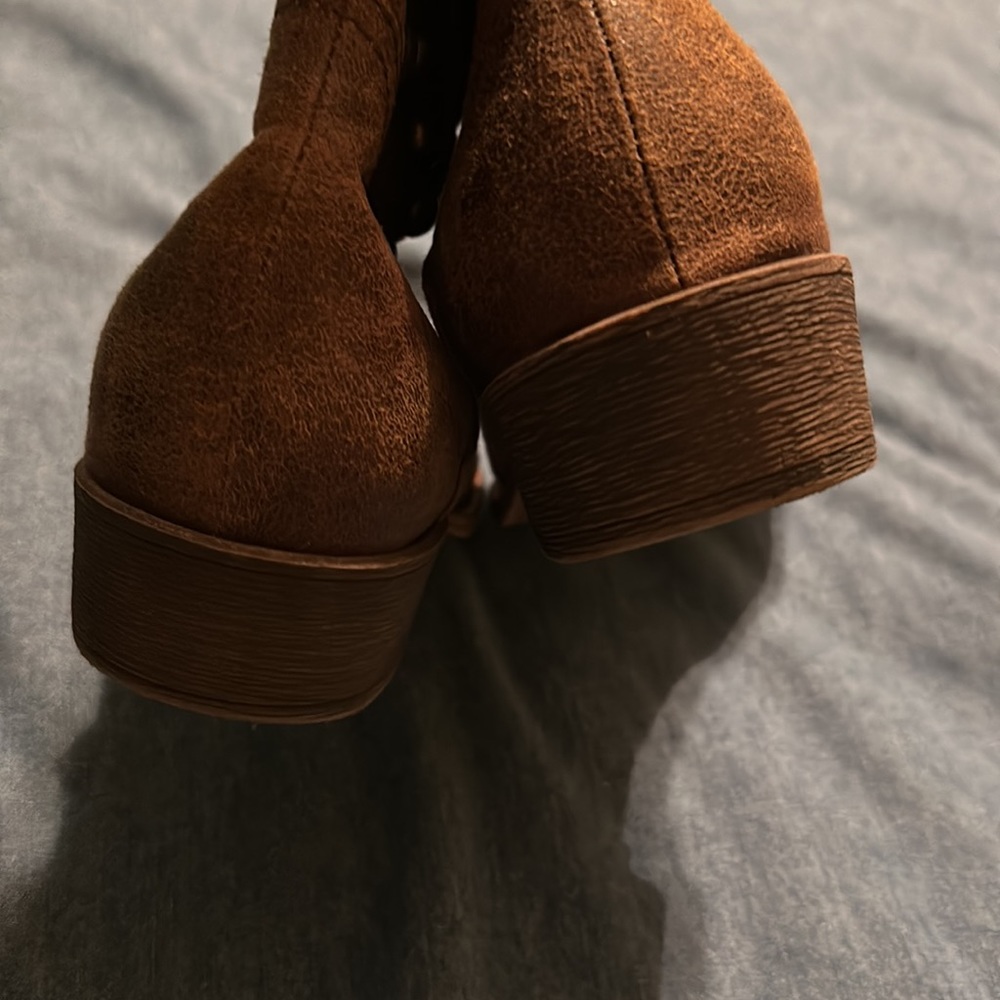 Coconuts By Matisse Booties - image 6